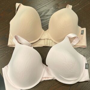 36D T-Shirt Bra. New without tags.